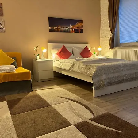 Flatdecologne - Ruhige Komfort Apartments Naehe Dom & Altstadt Apartment *