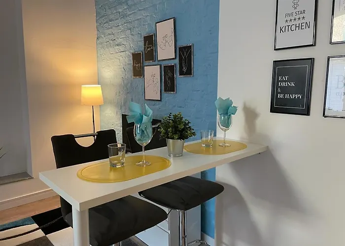 Flatdecologne - Ruhige Komfort Apartments Naehe Dom & Altstadt Daire *